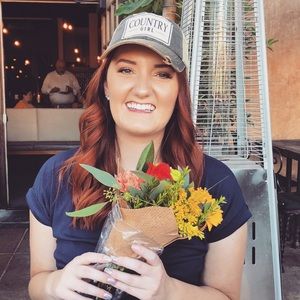 Meet your Posher, Danielle